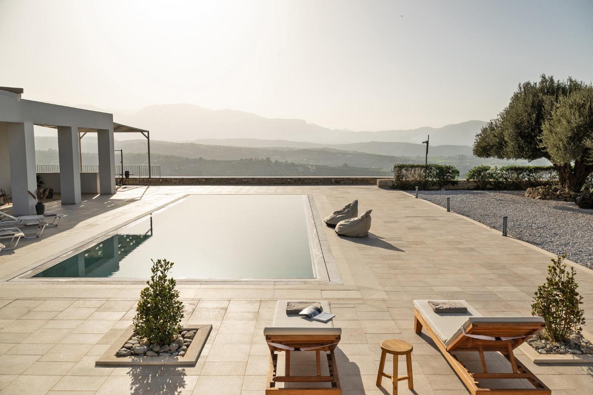 Diktamon Retreat Luxury Villa Foinikiá Buitenkant foto