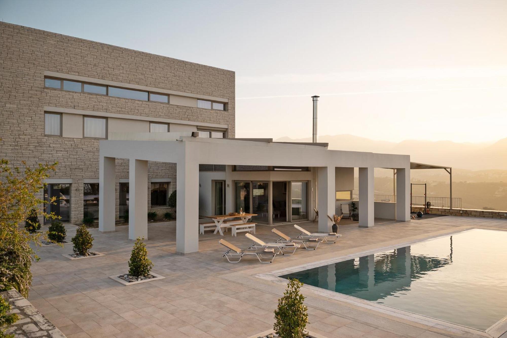 Diktamon Retreat Luxury Villa Foinikiá Buitenkant foto
